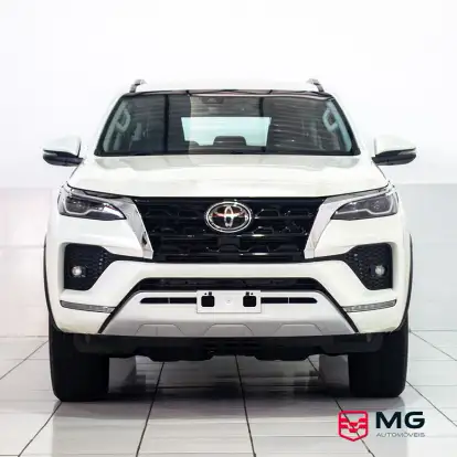 TOYOTA-HILUX SW4-2021