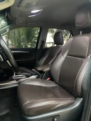 TOYOTA-HILUX SW4-2019