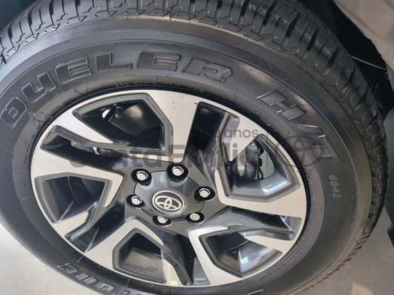 TOYOTA-HILUX SW4-2.8 D-4D TURBO DIESEL SRX PLATINUM 4X4 AUTOMÁTICO TOYOTA-HILUX SW4-2026