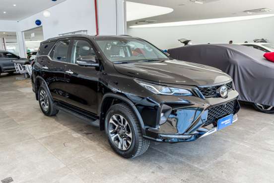 TOYOTA-HILUX SW4-2026