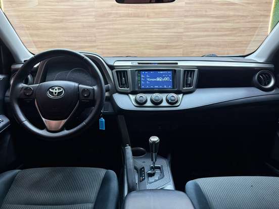 TOYOTA-RAV4-2013