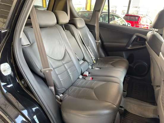 TOYOTA-RAV4-2008