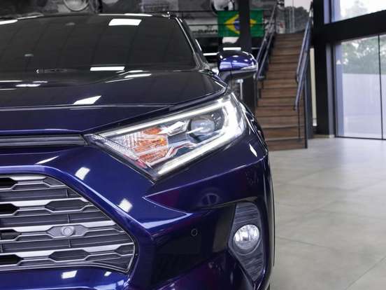 TOYOTA-RAV4-2019