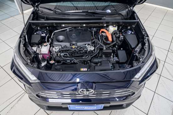 TOYOTA-RAV4-2025