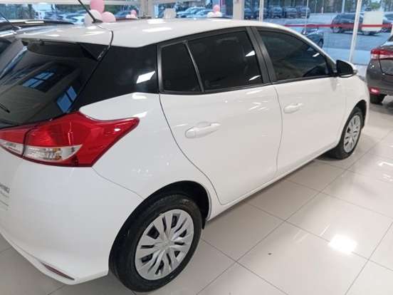 TOYOTA-YARIS-1.3 16V FLEX XL LIVE MULTIDRIVE TOYOTA-YARIS-2021