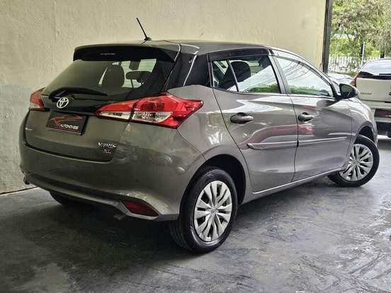 TOYOTA-YARIS-1.3 16V FLEX XL MULTIDRIVE TOYOTA-YARIS-2019