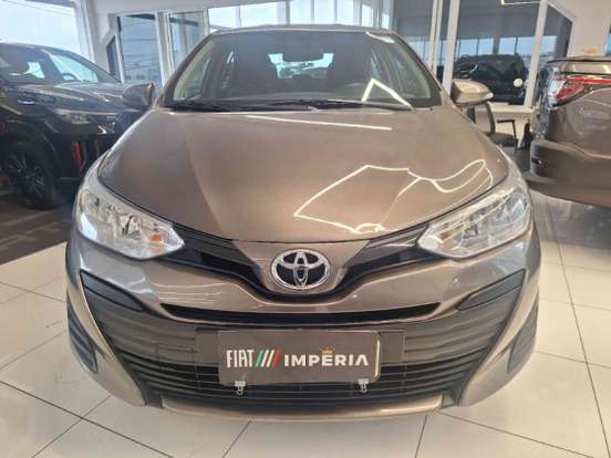 TOYOTA-YARIS-1.5 16V FLEX SEDAN XL PLUS TECH MULTIDRIVE TOYOTA-YARIS-2019
