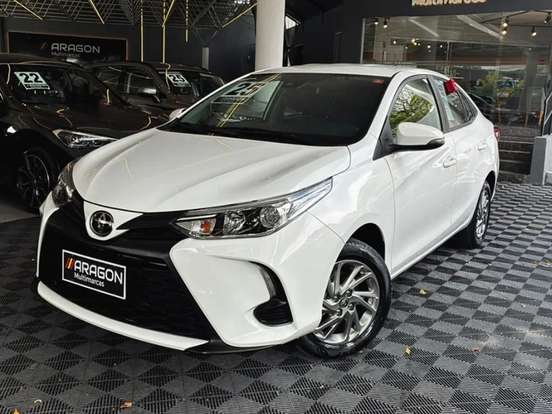TOYOTA-YARIS-1.5 16V FLEX SEDAN XS MULTIDRIVE TOYOTA-YARIS-2024