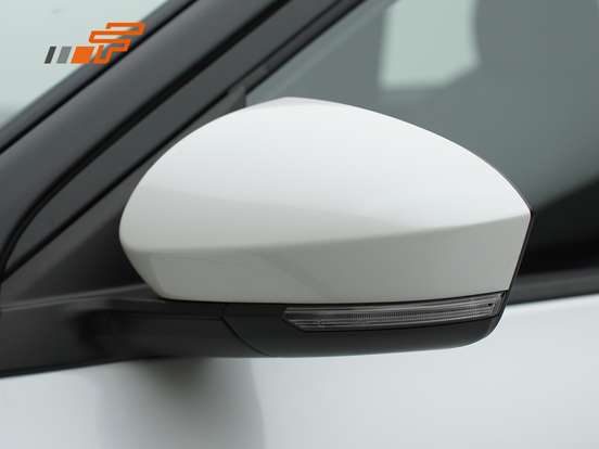 TOYOTA-YARIS CROSS-2026