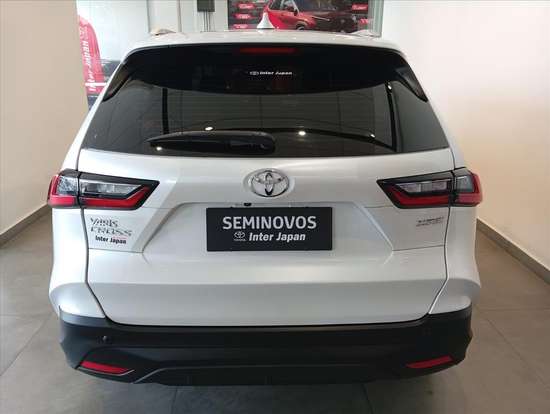 TOYOTA-YARIS CROSS-2026