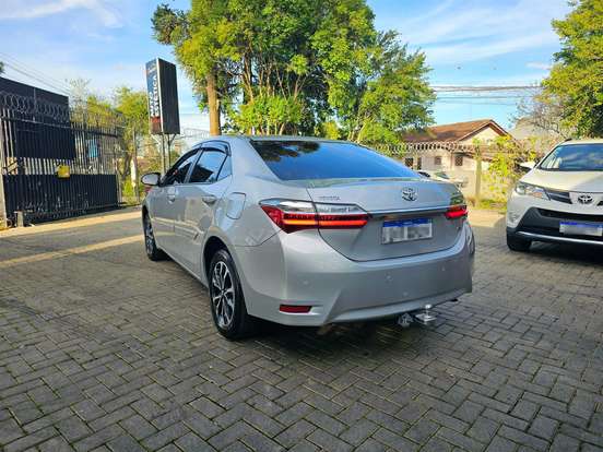 TOYOTA-COROLLA-2019