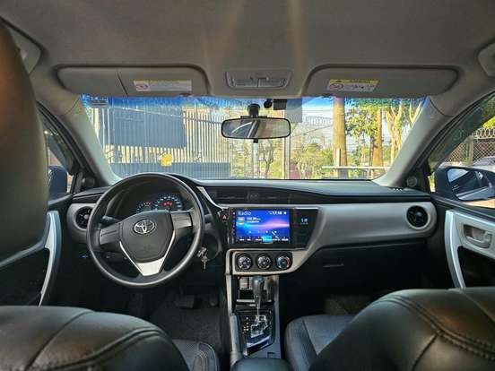 TOYOTA-COROLLA-2019
