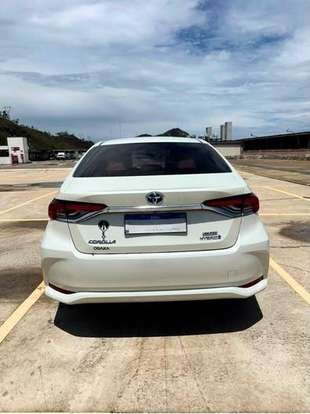 TOYOTA-COROLLA-2019