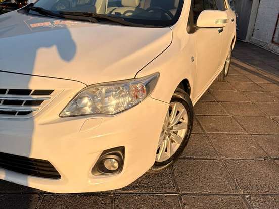 TOYOTA-COROLLA-2.0 ALTIS 16V FLEX 4P AUTOMÁTICO TOYOTA-COROLLA-2013