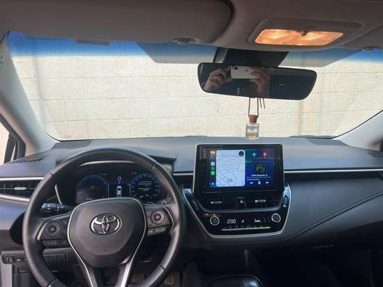 TOYOTA-COROLLA-2024