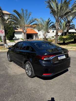 TOYOTA-COROLLA-2023