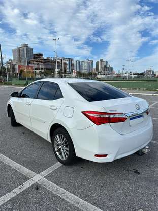 TOYOTA-COROLLA-2014