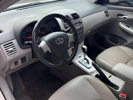 TOYOTA-COROLLA-2.0 XEI 16V FLEX 4P AUTOMÁTICO TOYOTA-COROLLA-2012