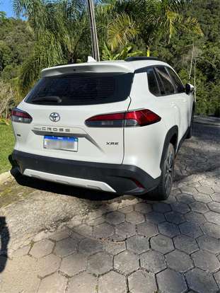 TOYOTA-COROLLA CROSS-2022