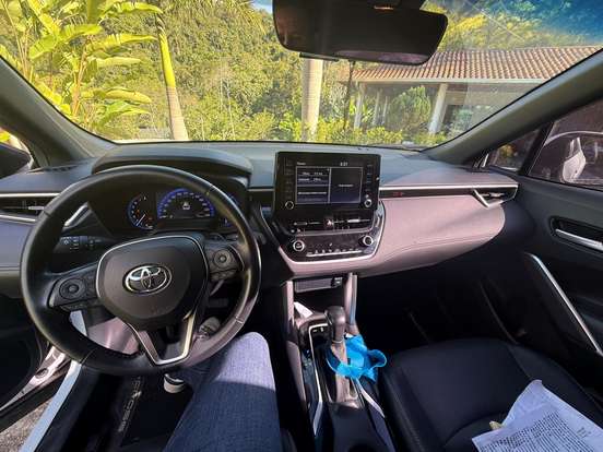 TOYOTA-COROLLA CROSS-2022