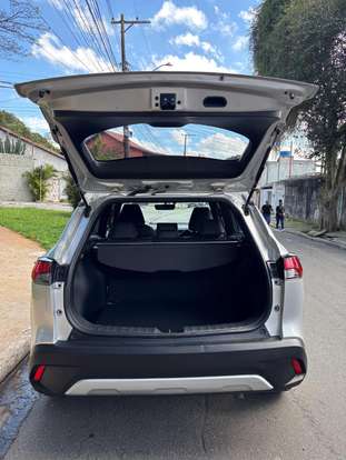 TOYOTA-COROLLA CROSS-2021
