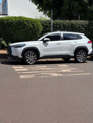 TOYOTA-COROLLA CROSS-2023