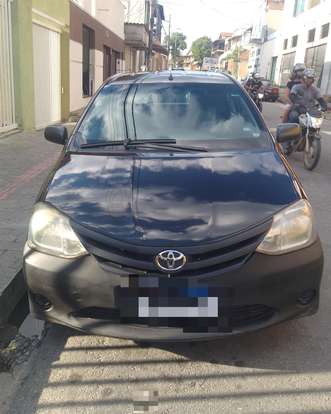 TOYOTA-ETIOS-1.3 16V FLEX 4P MANUAL TOYOTA-ETIOS-2012