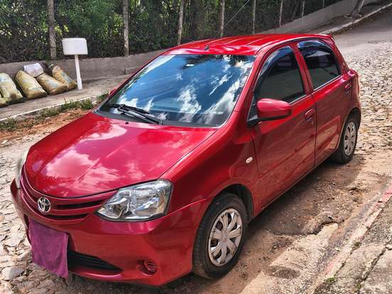 TOYOTA-ETIOS-1.3 X 16V FLEX 4P MANUAL TOYOTA-ETIOS-2014