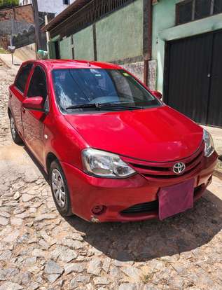 TOYOTA-ETIOS-2014