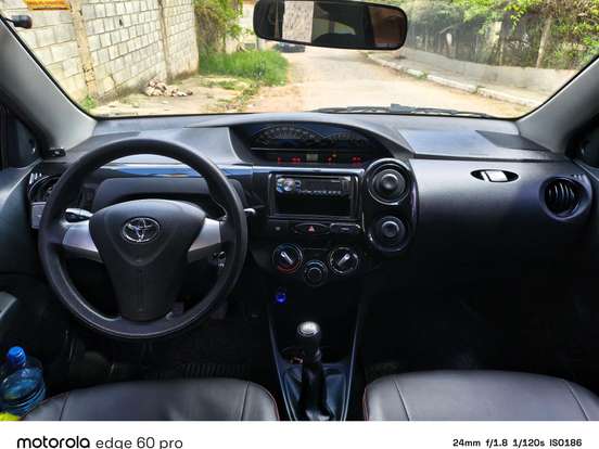 TOYOTA-ETIOS-1.3 X 16V FLEX 4P MANUAL TOYOTA-ETIOS-2014
