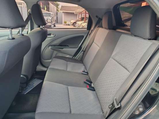 TOYOTA-ETIOS-2012