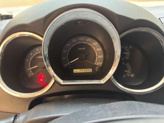 TOYOTA-HILUX-2008