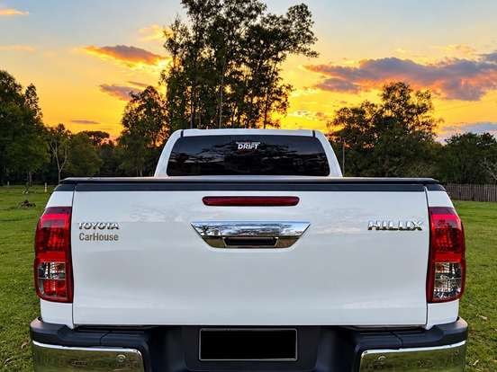 TOYOTA-HILUX-2.8 SR 4X4 CD 16V DIESEL 4P AUTOMÁTICO TOYOTA-HILUX-2019