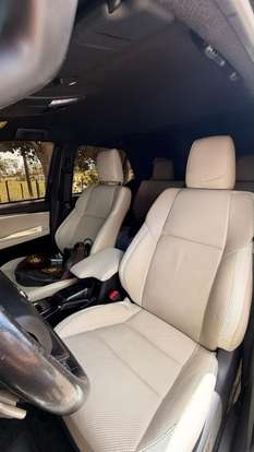 TOYOTA-HILUX SW4-2.8 D-4D TURBO DIESEL DIAMOND 7L 4X4 AUTOMÁTICO TOYOTA-HILUX SW4-2022