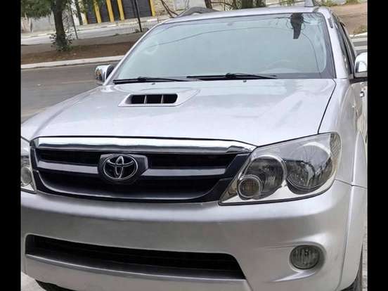 TOYOTA-HILUX SW4-3.0 SRV 4X4 16V TURBO INTERCOOLER DIESEL 4P AUTOMÁTICO TOYOTA-HILUX SW4-2007