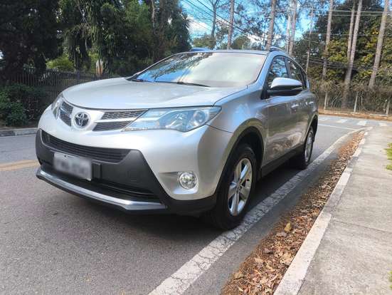TOYOTA-RAV4-2013