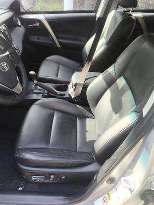 TOYOTA-RAV4-2013
