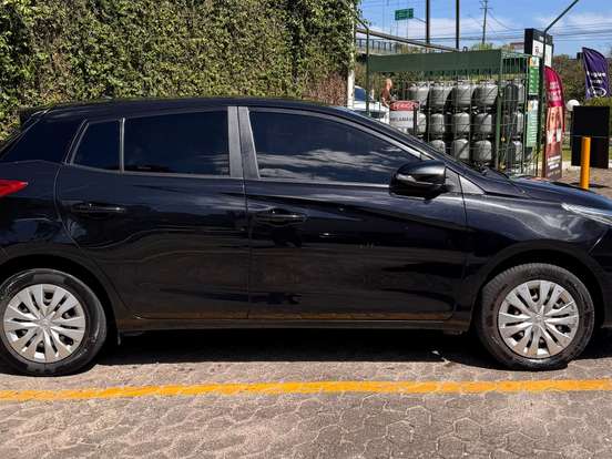 TOYOTA-YARIS-1.5 16V FLEX XL MULTIDRIVE TOYOTA-YARIS-2022