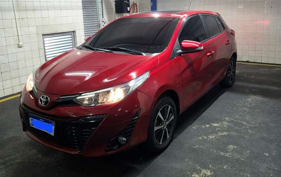 TOYOTA-YARIS-2020