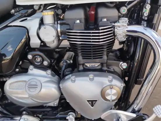 TRIUMPH-BONNEVILLE SPEEDMASTER TRIUMPH-BONNEVILLE SPEEDMASTER-2026