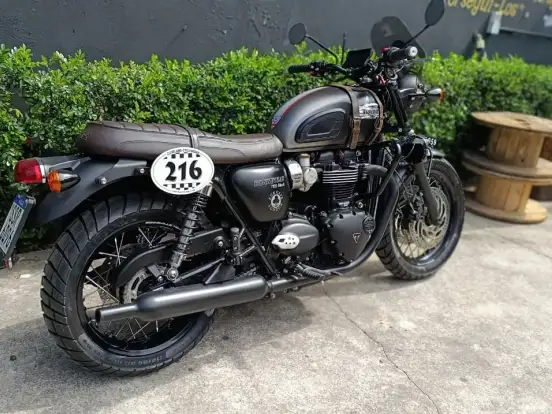 TRIUMPH-BONNEVILLE T120 BLACK 1200 TRIUMPH-BONNEVILLE T120 BLACK 1200-2024