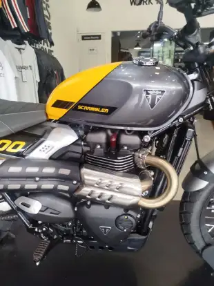 TRIUMPH-SCRAMBLER 900-2026