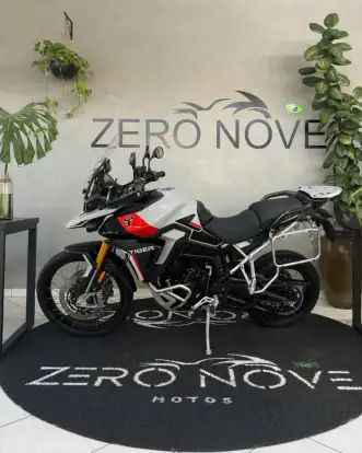 TRIUMPH-TIGER 900 RALLY PRO-2025
