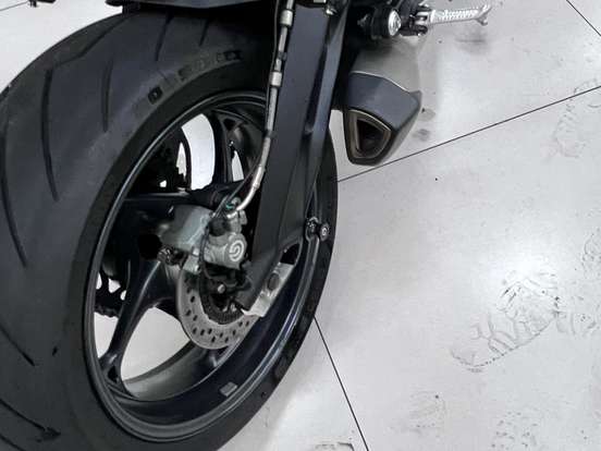 TRIUMPH-STREET TRIPLE 765 RS TRIUMPH-STREET TRIPLE 765 RS-2024