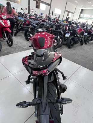 TRIUMPH-STREET TRIPLE 765 RS-2024
