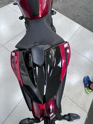 TRIUMPH-STREET TRIPLE 765 RS-2024