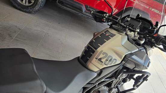 TRIUMPH-TIGER 1200 DESERT EDITION-2020