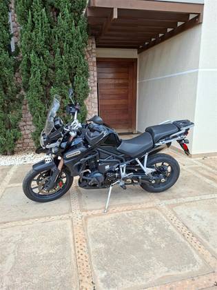 TRIUMPH TIGER EXPLORER 