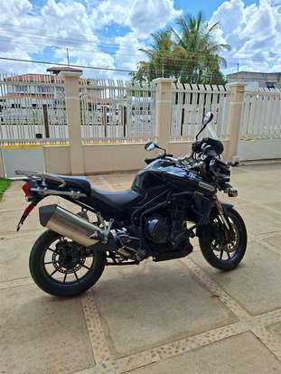 TRIUMPH-TIGER EXPLORER-2013