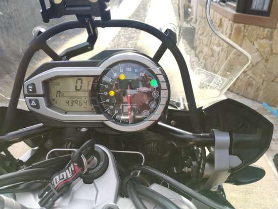 TRIUMPH-TIGER EXPLORER XC ABS-2015